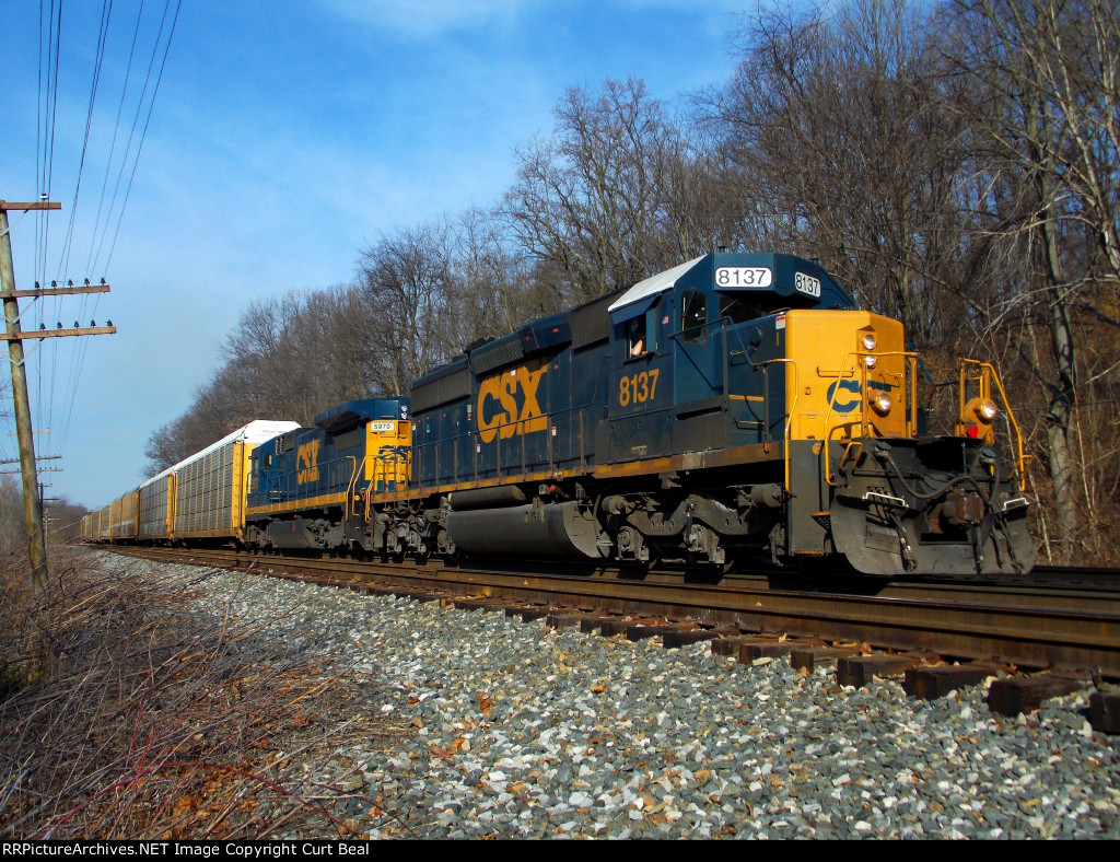 CSX 8137 and 5970